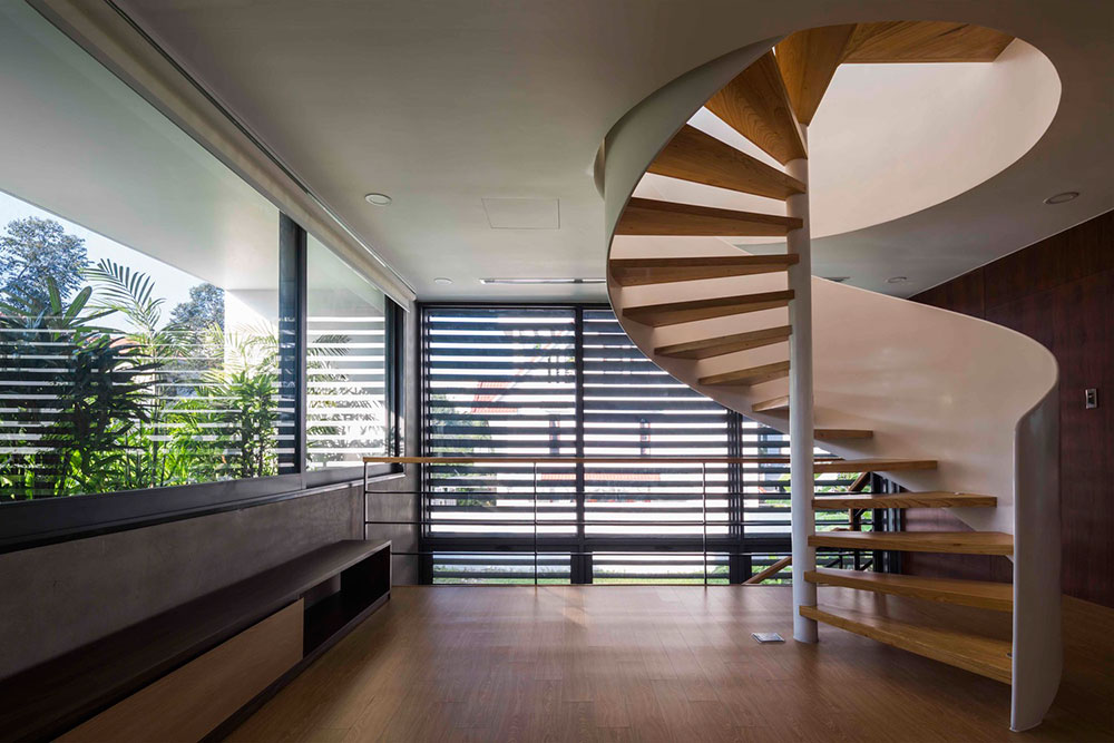 Mẫu thiết kế nhà phố 3 tầng hình vuông tránh nắng hướng Tây