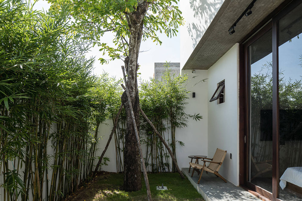 Mẫu thiết kế nhà phố 3 tầng diện tích 216m2 phong cách hiện đại